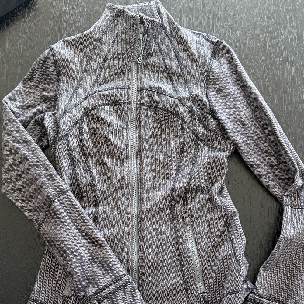 Lululemon Define Gray Herringbone Jacket - image 3